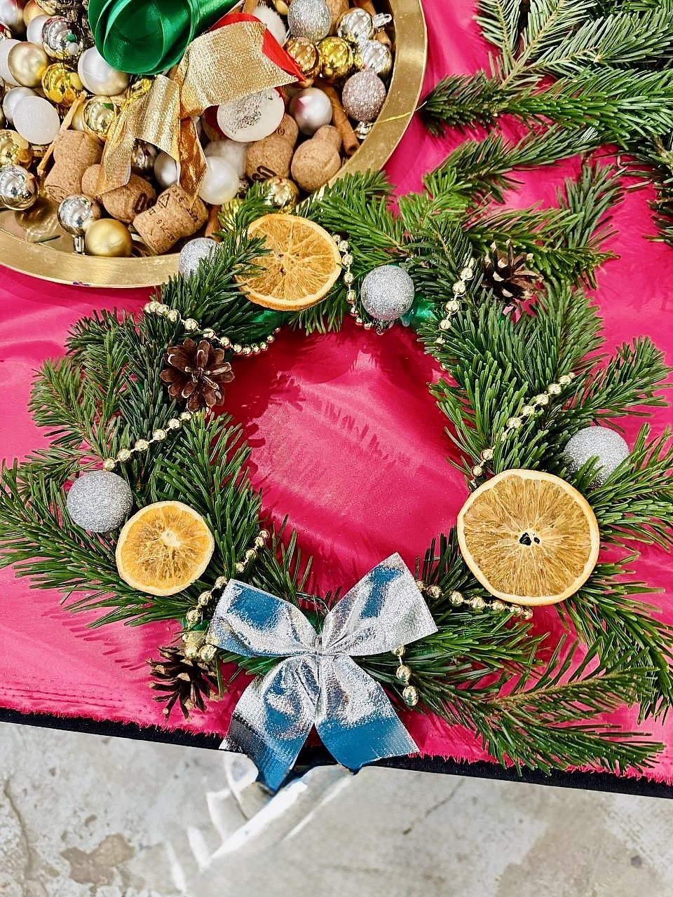 Новогодняя вечеринка 🥳 🎄Мастер класс по венкам из натуральной пихты